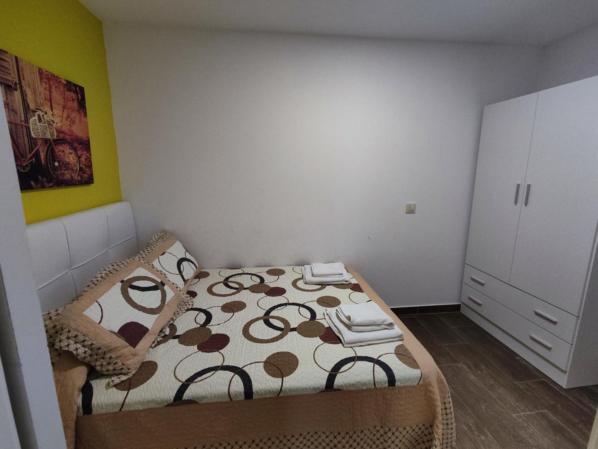 Ro Apartamentos Pampin Ponte Do Porto Bagian luar foto